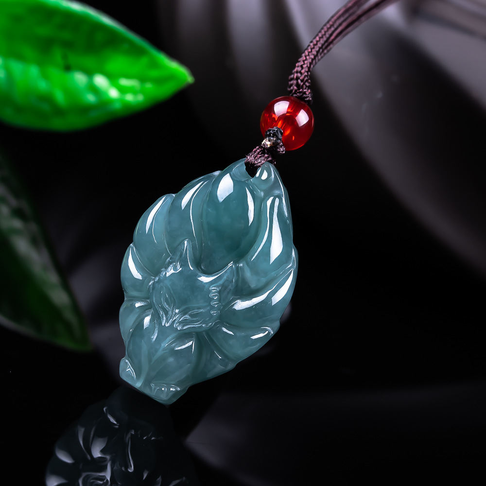 Women'S Fashion - Natural Burmese Jadeite Fox Pendant Necklace
